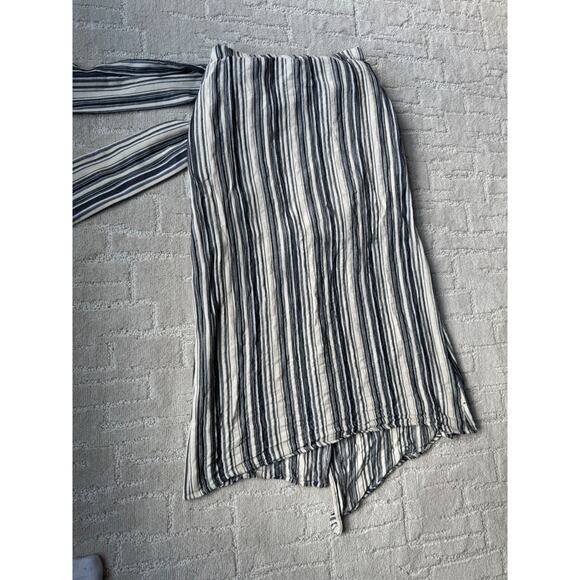 BCBG MAXAZRIA Striped Maxi Wrap Skirt Lined - Picture 2 of 8